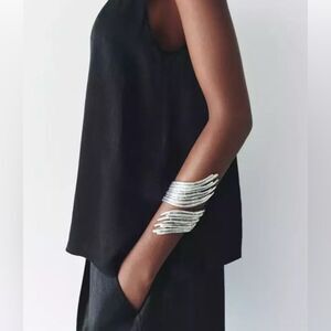 Zara (nwt) Silver-tone cuff bracelet